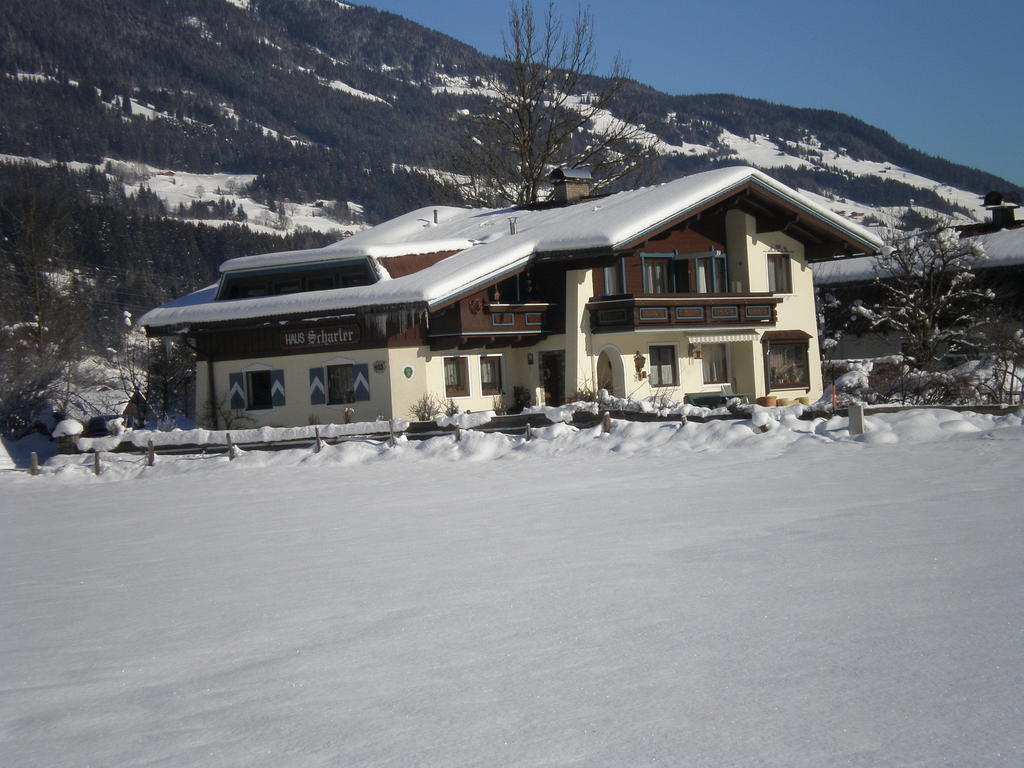 Gaestehaus Scharler Neukirchen am Großvenediger Eksteriør billede