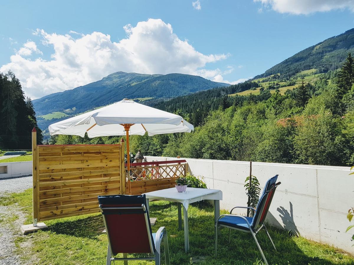 Gaestehaus Scharler Neukirchen am Großvenediger Eksteriør billede